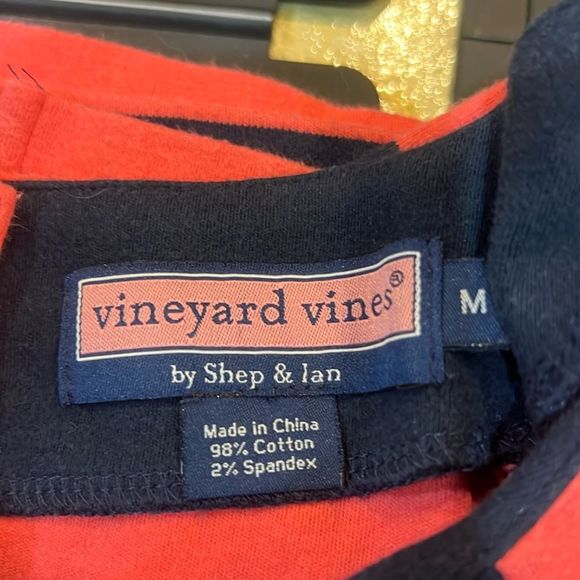 Vineyard Vines Women’s Striped Blouse Size Medium - Picture 2 of 3